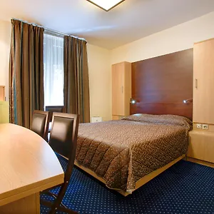 Hotel Terminus Montparnasse, Parijs